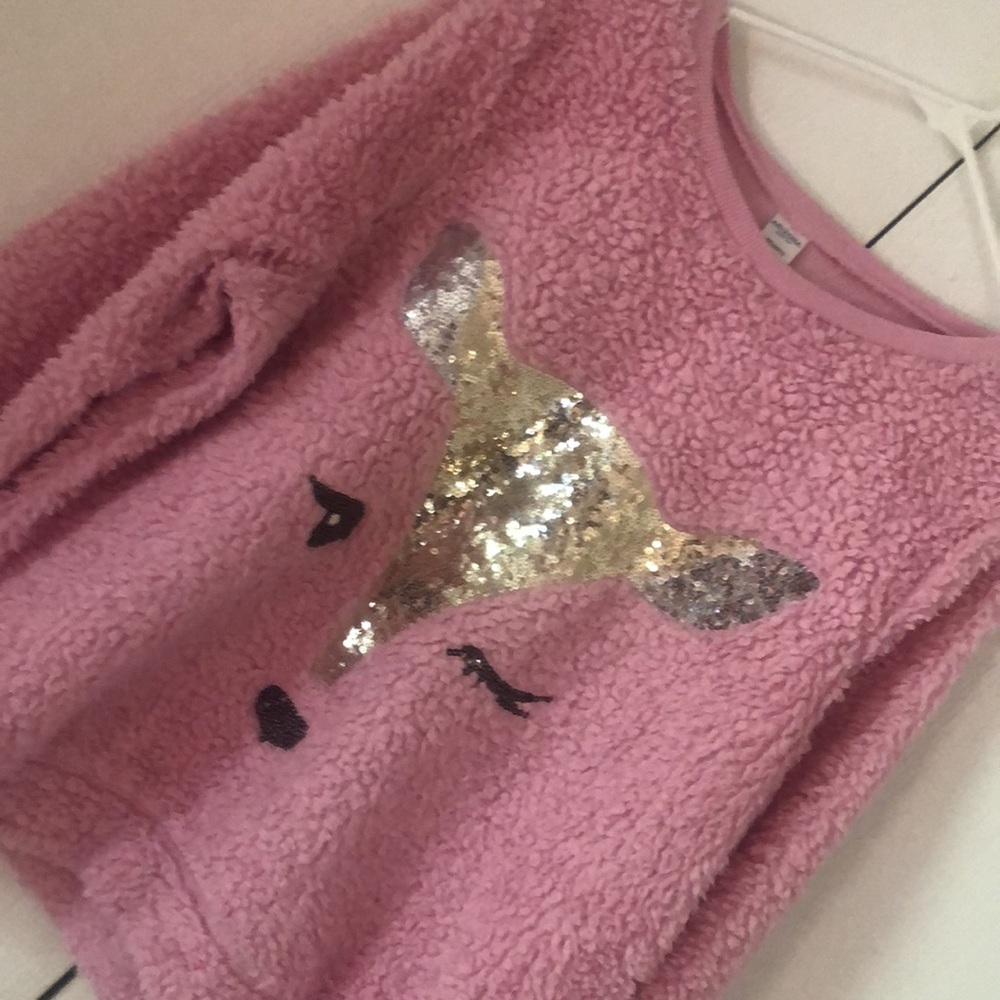 Woman’s pink Sherpa sweater - Picture 2 of 9